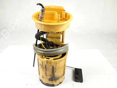 Used Fuel pump VW TOURAN (1T1, 1T2) 1.9 TDI (105 hp) 13525536
