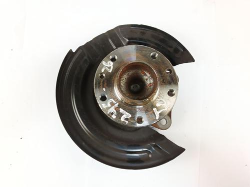 Used Right rear steering knuckle Right rear steering knuckle NISSAN JUKE (F16_) 1.0 (114 hp) 34055902 34055902