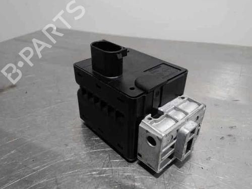 Used Electronic module Electronic module RENAULT CAPTUR I (J5_, H5_) 1.5 dCi 90 (J5N4, J5M5, J5MW, J5M6, J5AL, J5AJ) (90 hp) 14355032 14355032