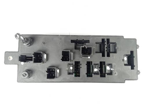 Fuse box LAND ROVER RANGE ROVER SPORT II (L494) 3.0 TDV6 4x4 | BP11966366E1 