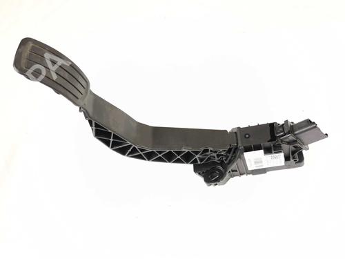 Used Pedal Pedal 28481493 28481493