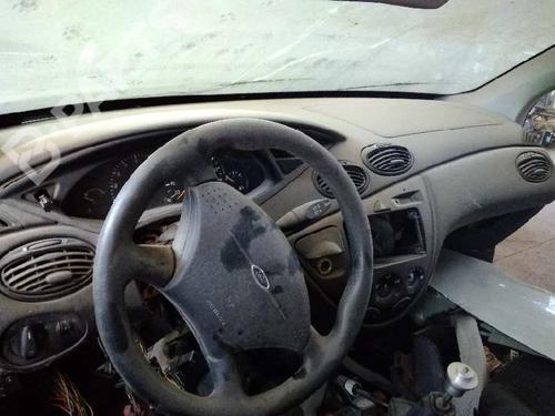 dashboard-ford-focus-i-daw-dbw-1998-1999-2000-2001-2002-2003-2004-2005-2006-2007-2008-2009-9996884 main image