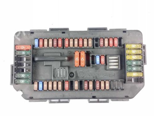 Used Fuse box Fuse box 18546874 18546874