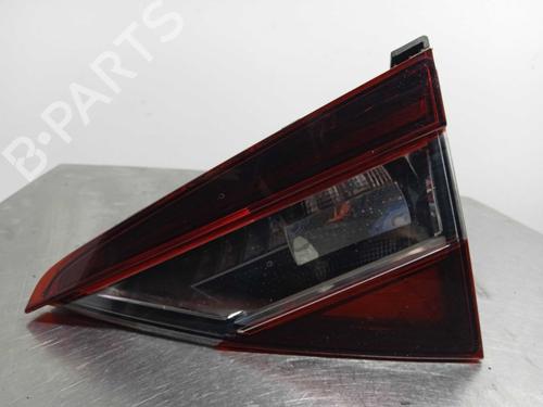 right-tailgate-light-skoda-superb-iii-3v3-20-tdi-3v5945308d-2015-10085095 main image