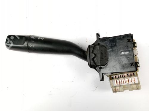 Used Headlight switch TOYOTA LAND CRUISER 90 (_J9_) 3.0 TD (KZJ90_, KZJ95_, KZJ90R, KZJ95R, KZJ90W, KZJ95W) (125 hp) 22615562
