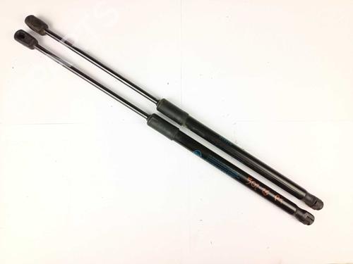 tailgate-lift-support-ssangyong-tivoli-2015-28515209 main image