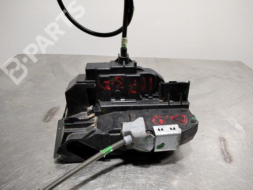 Used Front right lock NISSAN JUKE (F15) 1.6 DIG-T NISMO RS (218 hp) 10027554
