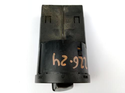 Headlight switch VW PASSAT B5.5 (3B3) 1.9 TDI | BP17687138I24 