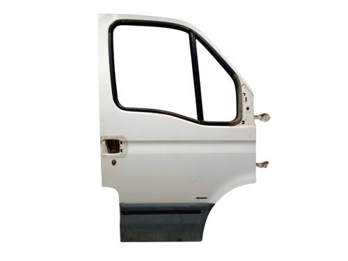 right-front-door-iveco-daily-iv-platformchassis-2006-2007-2008-2009-2010-2011-2012-29281319 main image