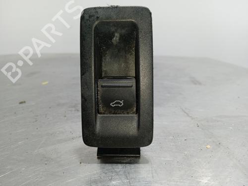 Used Switch VW SCIROCCO III (137, 138) 2.0 TFSI (200 hp) 14349601