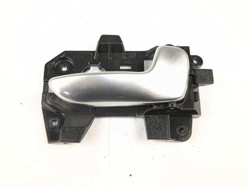 front-right-interior-door-handle-kia-carens-iv-2013-32372787 main image