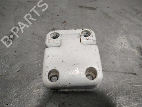 Used Hinge/Door check strap Hinge/Door check strap LAND ROVER DEFENDER Station Wagon (L316, L315) 2.5 TDI 4x4 (L316) (113 hp) 14349189 14349189