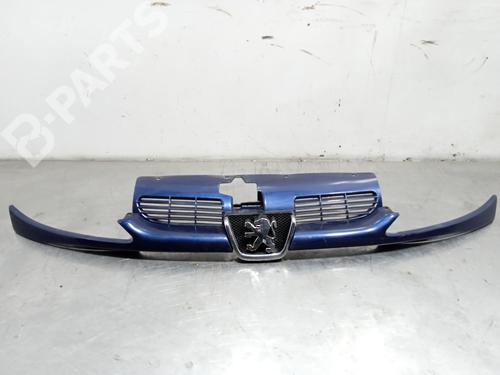Used Front grille Front grille PEUGEOT 206 Hatchback (2A/C) [1998-2012] 11112646 11112646