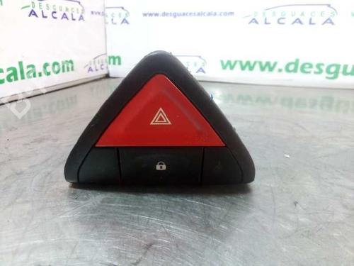 other-renault-koleos-i-hy_-68485jy00a-4-conectores-2008-14354096 main image