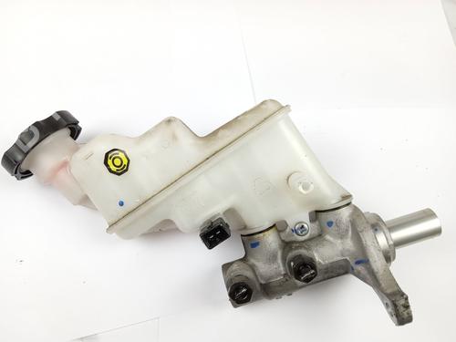 Used Brake master cylinder HYUNDAI i20 ACTIVE (IB, GB) 1.0 T-GDI (101 hp) 13921674