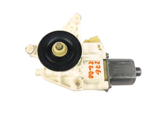 Used Right front window motor Right front window motor MERCEDES-BENZ C-CLASS (W204) C 220 CDI (204.008) (170 hp) 34350964 34350964