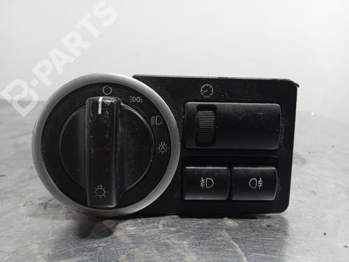 Used Headlight switch LAND ROVER RANGE ROVER III (L322) 3.6 D 4x4 (272 hp) 10012743