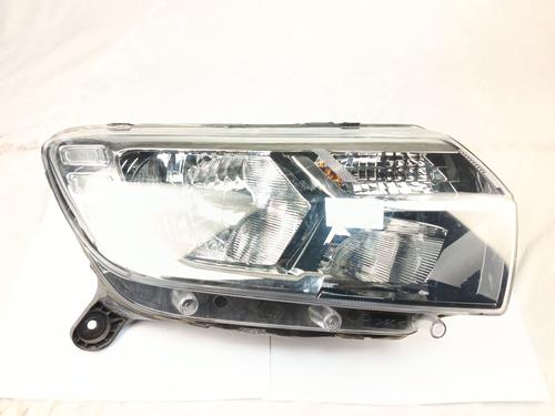Used Right headlight DACIA SANDERO II TCe 90 (B8M1, B8MA, B8AC) (90 hp) 31010773