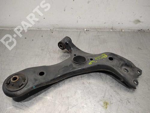 Right front suspension arm TOYOTA AURIS (_E18_)  | BP9978791M13 
