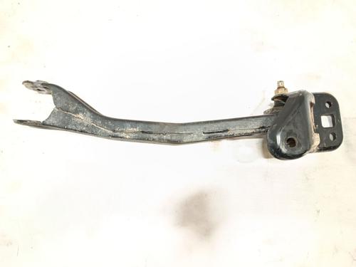 Used Left rear suspension arm SUZUKI GRAND VITARA II (JT, TE, TD) 1.9 DDiS All-wheel Drive (JT419, TD44, JB419WD, JB419XD,... (129 hp) 27360963