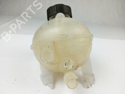 Expansion tank PEUGEOT 3008 II SUV (MC_, MR_, MJ_, M4_) 1.5 BlueHDi 130 | BP14923543C120 