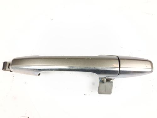 Used Front right exterior door handle HONDA CIVIC VIII Saloon (FD, FA) 1.3 IMA (FA3, FD3) (95 hp) 29163712