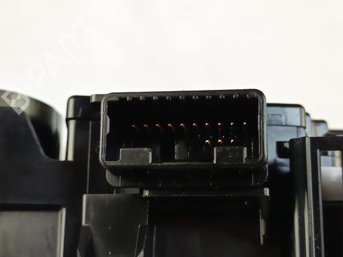 Forlygtekontakt Forlygtekontakt TOYOTA C-HR (_X1_) 1.8 Hybrid (ZYX10_, ZYX11_) (98 hp) 34137773 34137773