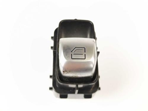 Used Right front window switch Right front window switch MERCEDES-BENZ C-CLASS (W205) C 220 BlueTEC / d (205.002, 205.004) (170 hp) 26295316 26295316