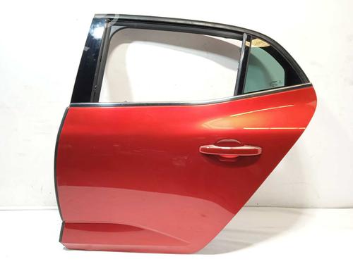 left-rear-door-renault-megane-iv-hatchback-b9amn_-16-dci-130-b9a4-821015121r-2015-17618540 main image