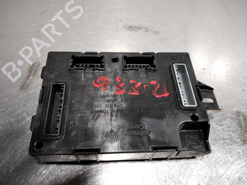 Used Electronic module Electronic module RENAULT CAPTUR I (J5_, H5_) 1.5 dCi 90 (J5N4, J5M5, J5MW, J5M6, J5AL, J5AJ) (90 hp) 10028338 10028338