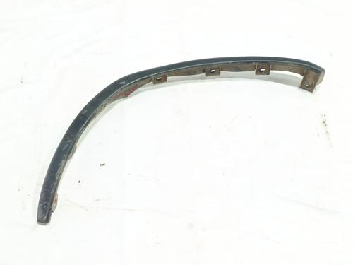 Używane Listwa nadkola tylnego lewego FORD MAVERICK (UDS, UNS) 2.7 TD (125 hp) 32340747