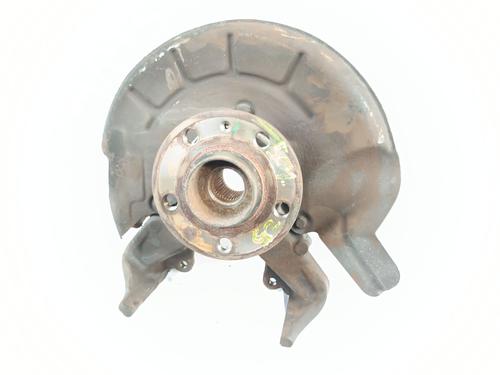 Used Right front steering knuckle VW POLO IV (9N_, 9A_) 1.4 16V (75 hp) 28471847