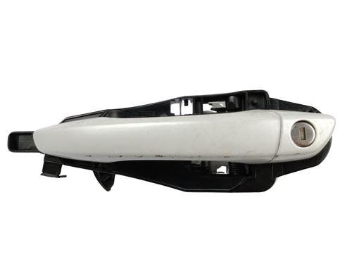 Used Front left exterior door handle PEUGEOT 3008 II SUV (MC_, MR_, MJ_, M4_) 1.5 BlueHDi 130 (131 hp) 24128731