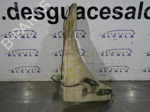 Used Windscreen washer tank Windscreen washer tank 11248355 11248355