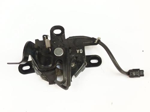 Used Hood lock Hood lock TOYOTA YARIS (_P21_, _PA1_, _PH1_) 1.6 GR 4WD (GXPA16) (261 hp) 34495203 34495203