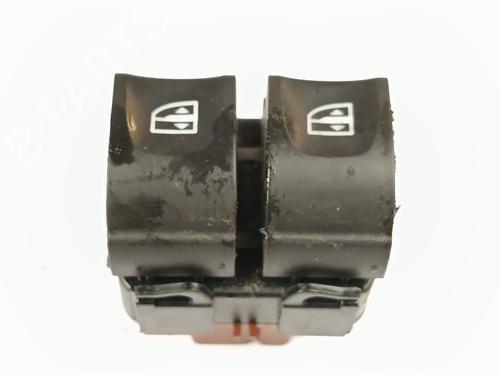 Used Left front window switch DACIA DUSTER (HS_) 1.2 TCe 125 4x4 (125 hp) 29125625