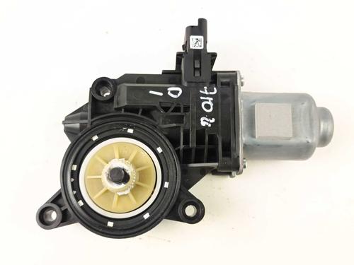 Used Left front window motor Left front window motor HYUNDAI i30 FASTBACK (PDE, PDEN) 1.0 T-GDI (120 hp) 40459664 40459664