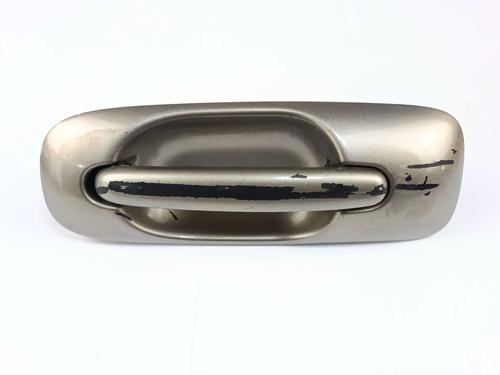 rear-left-exterior-door-handle-chrysler-voyager-iv-rg-rs-1999-2000-2001-2002-2003-2004-2005-2006-2007-2008-32760685 main image