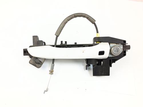 Used Front left exterior door handle Front left exterior door handle HYUNDAI i30 (PDE, PD, PDEN) 1.6 CRDi (116 hp) 33127824 33127824
