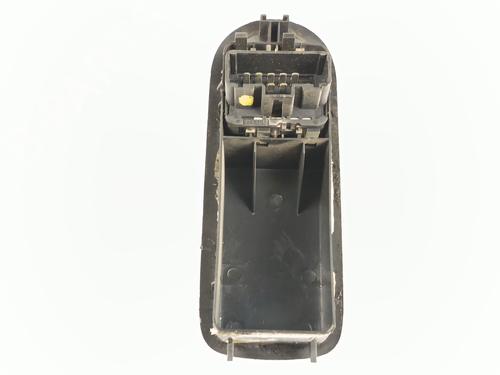 Left front window switch RENAULT MEGANE II (BM0/1_, CM0/1_) 1.5 dCi (BM1E, CM1E) | BP29155745I27