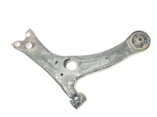 Right front suspension arm TOYOTA COROLLA (_E12_) 2.0 D-4D (CDE120_, CDE120R) | BP18357155M13 