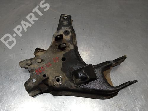Used Right front suspension arm NISSAN TERRANO II (R20) [1992-2007]  10083382