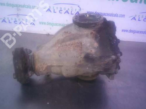 Used Rear differential Rear differential MERCEDES-BENZ CLK Convertible (A209) CLK 320 (209.465) (218 hp) 11038077 11038077