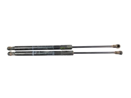Used Tailgate lift support TOYOTA YARIS (_P13_) 1.3 (NSP130_, NSP130) (99 hp) 24052456