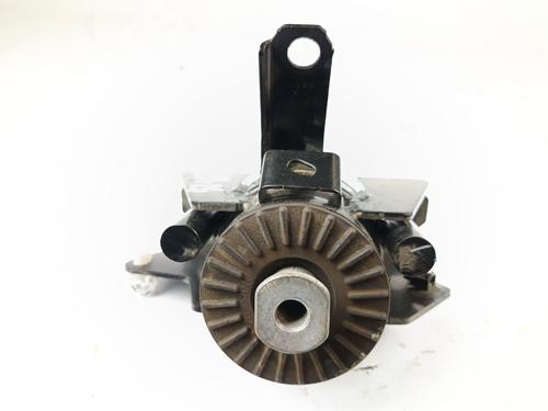 Used Engine mount MITSUBISHI MIRAGE / SPACE STAR VI Hatchback (A0_A) 1.2 (A03A) (80 hp) 30263191