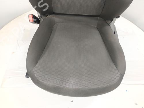 Sæde venstre fortil OPEL CORSA E (X15)  | BP29924727C15