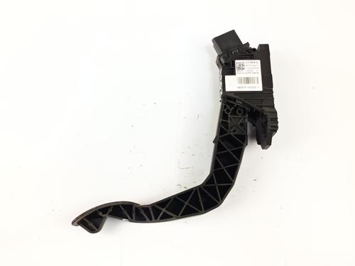 Pedal CITROËN C4 III (BA_, BB_, BC_) 1.5 BlueHDi 130 (BBYHZB) | BP32980084I4 - Image 2