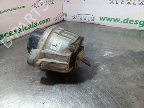 Used Engine mount BMW X1 (E84) sDrive 18 d (143 hp) 14354264