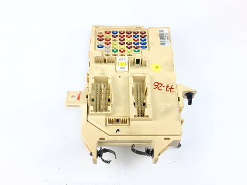Used Fuse box KIA CARENS IV 1.7 CRDi (116 hp) 32337100