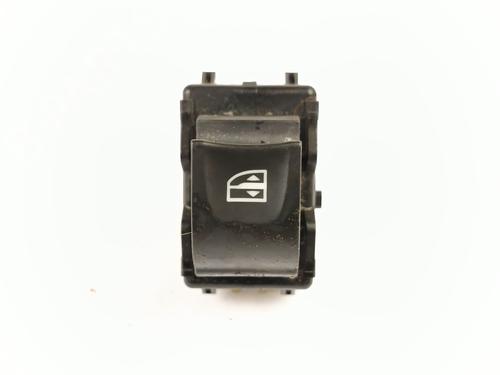 Used Right front window switch DACIA DUSTER (HS_) 1.2 TCe 125 4x4 (125 hp) 29125624